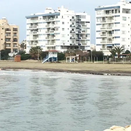 Sandy Beach Horizon Apartment Larnaka